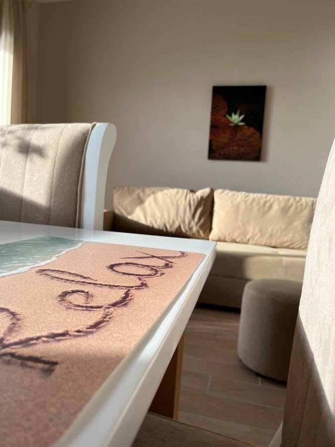 Lotus Apartments Vlore Exterior photo