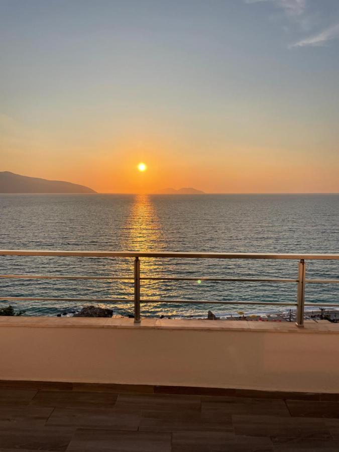 Lotus Apartments Vlore Exterior photo
