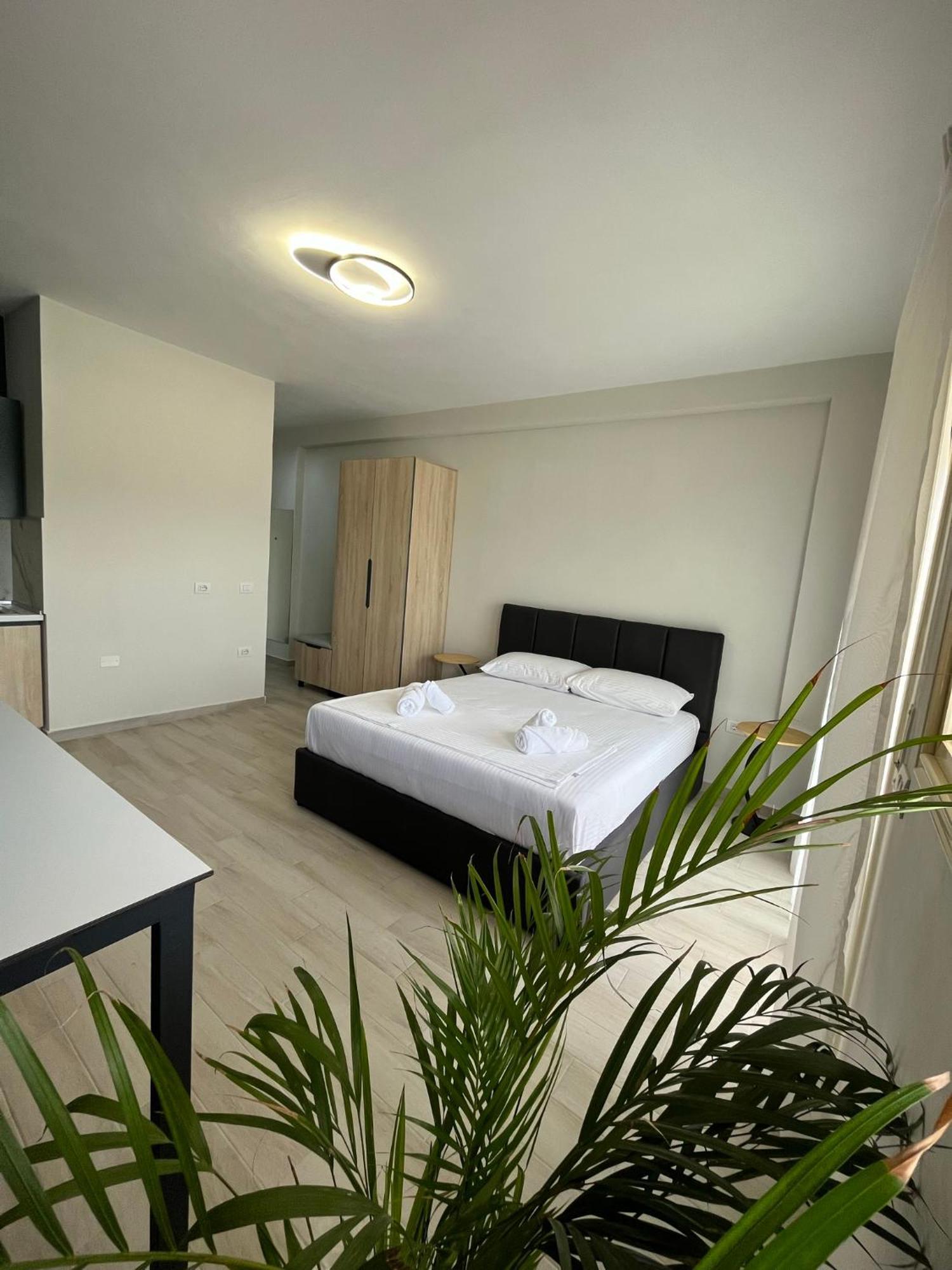 Lotus Apartments Vlore Exterior photo